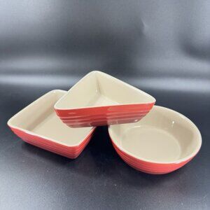 Le Creuset Red Ombré Tapas 3 Bowl Dish Set Triangle Square Round Ceramic Marked